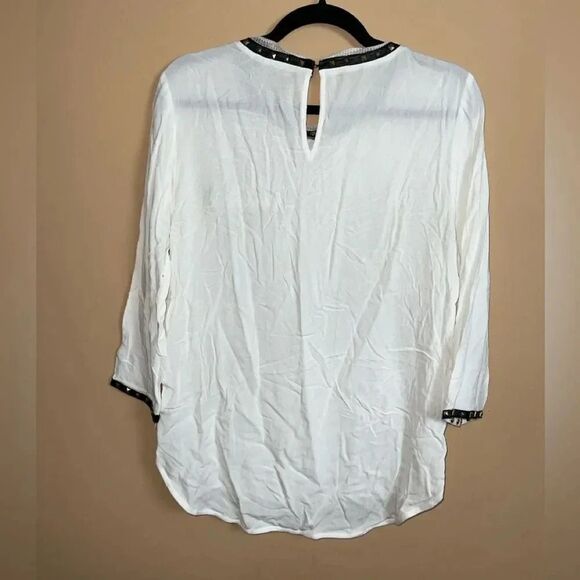 Generation Love White Semi-Sheer Gold Metal Rivets Long Sleeve Blouse Medium - Picture 6 of 7